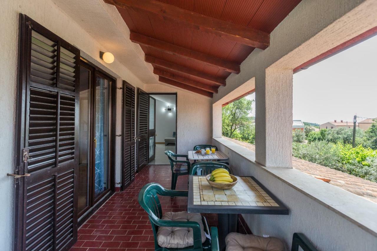 Apartment Lungera 普拉 外观 照片